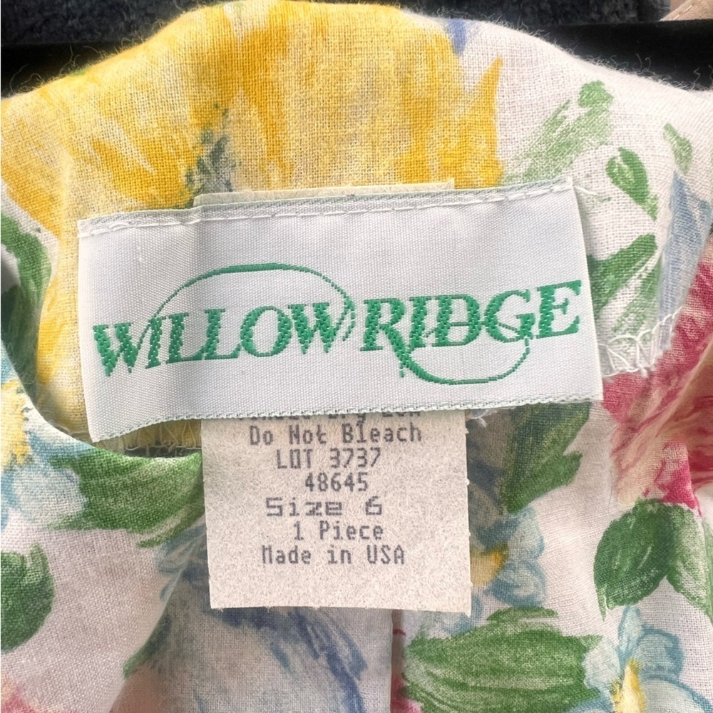 Willow Ridge Vintage Floral Dress with Yellow and Pink Accents - Picture 6 of 7